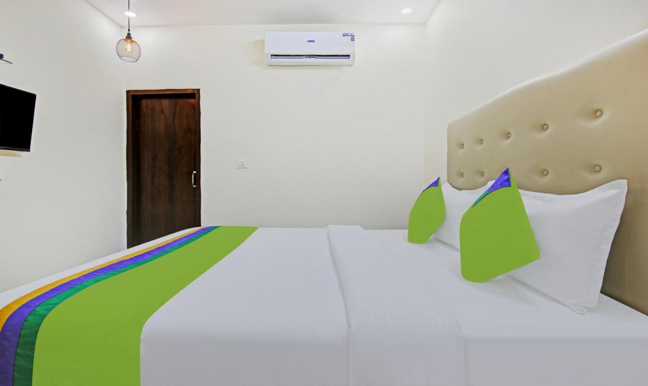 Treebo Royal Empire Adarsh Nagar, Chandigarh Hotel Exterior foto