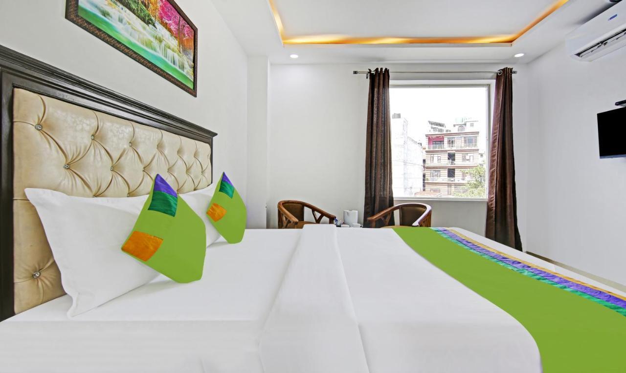 Treebo Royal Empire Adarsh Nagar, Chandigarh Hotel Exterior foto